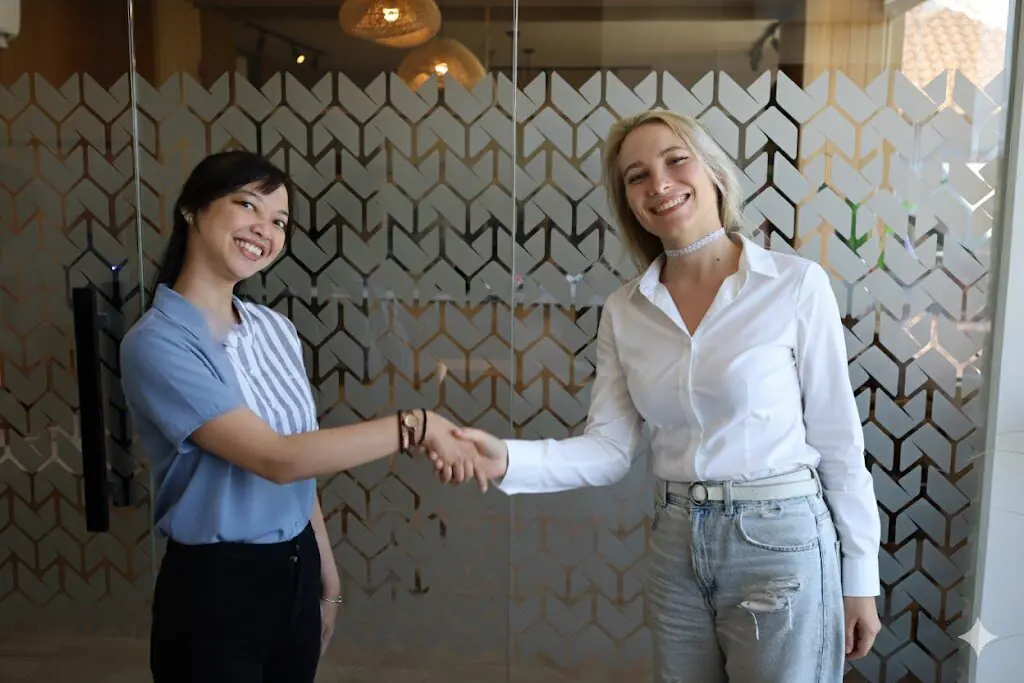 Why Foreign Investors Should Partner with a Local Expert in Indonesia